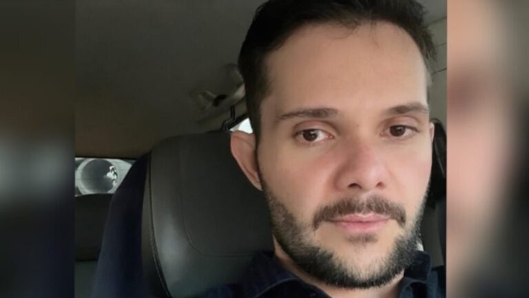 c4c351a6-c285-4bb3-b887-36e45a9fd25a