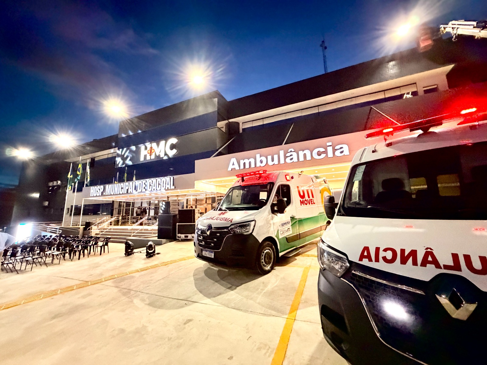 12b724b8-1544-4654-a52a-b74b2cbfcedb