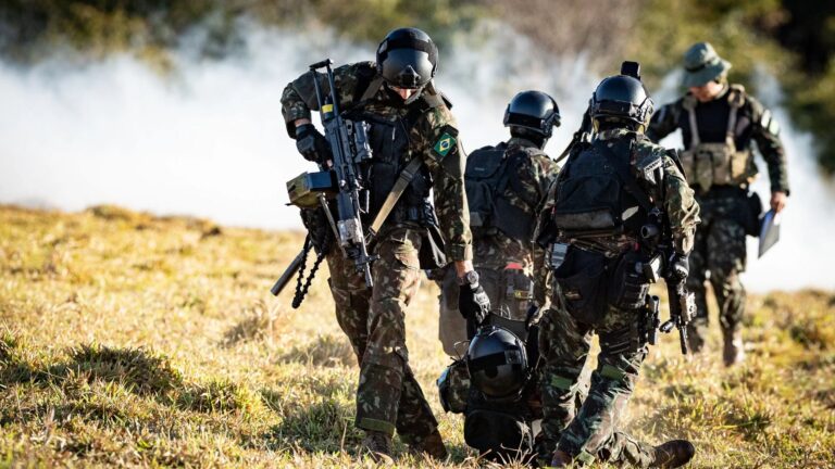 taurus-doa-55-armas-exercito-avaliacoes